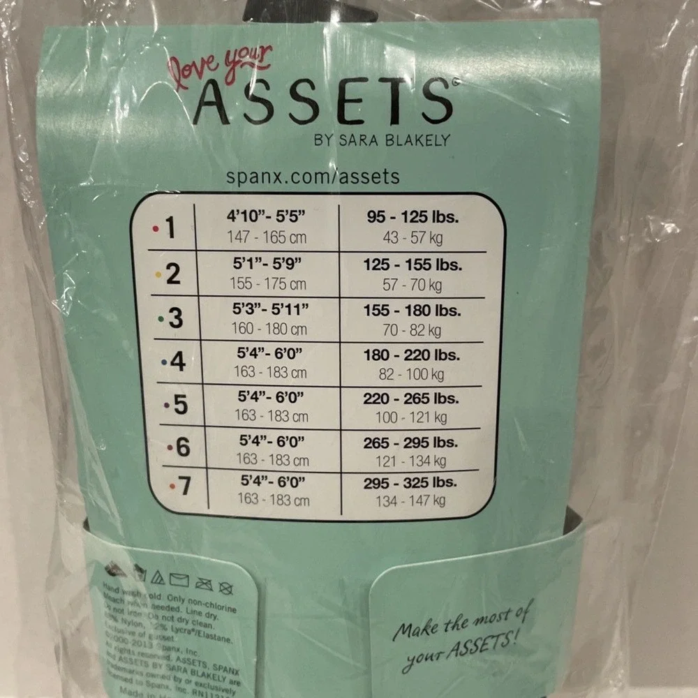 Love Your Assets by Sara Blakely Shaping Tights Black‎ Textured Wishbone Size 3
